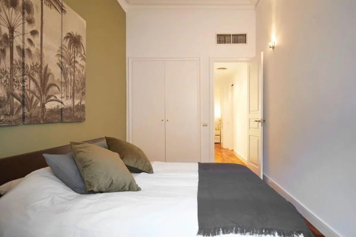 Exquisite And Modern Paradise W Private Terrace And City Center Barcelona Spain